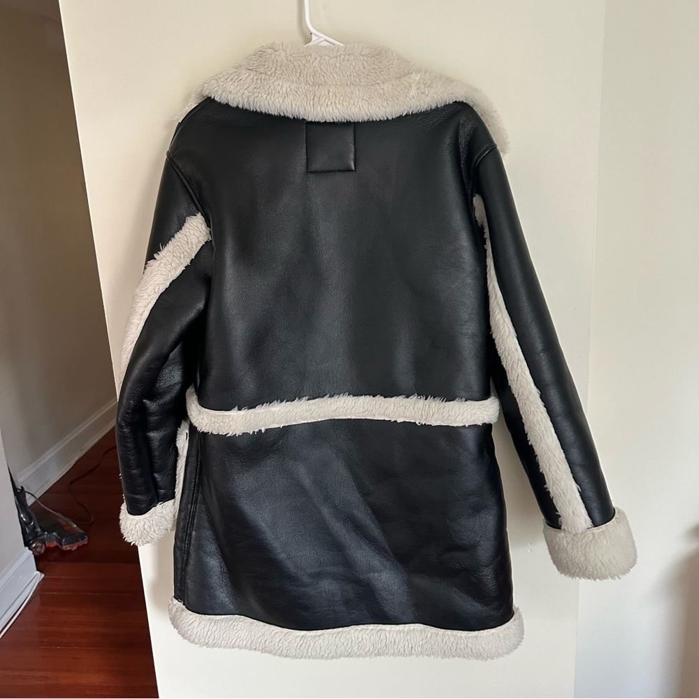 Abercrombie & Fitch Faux Leather and Fur Shearling Jacket Size Medium - Picture 12 of 12